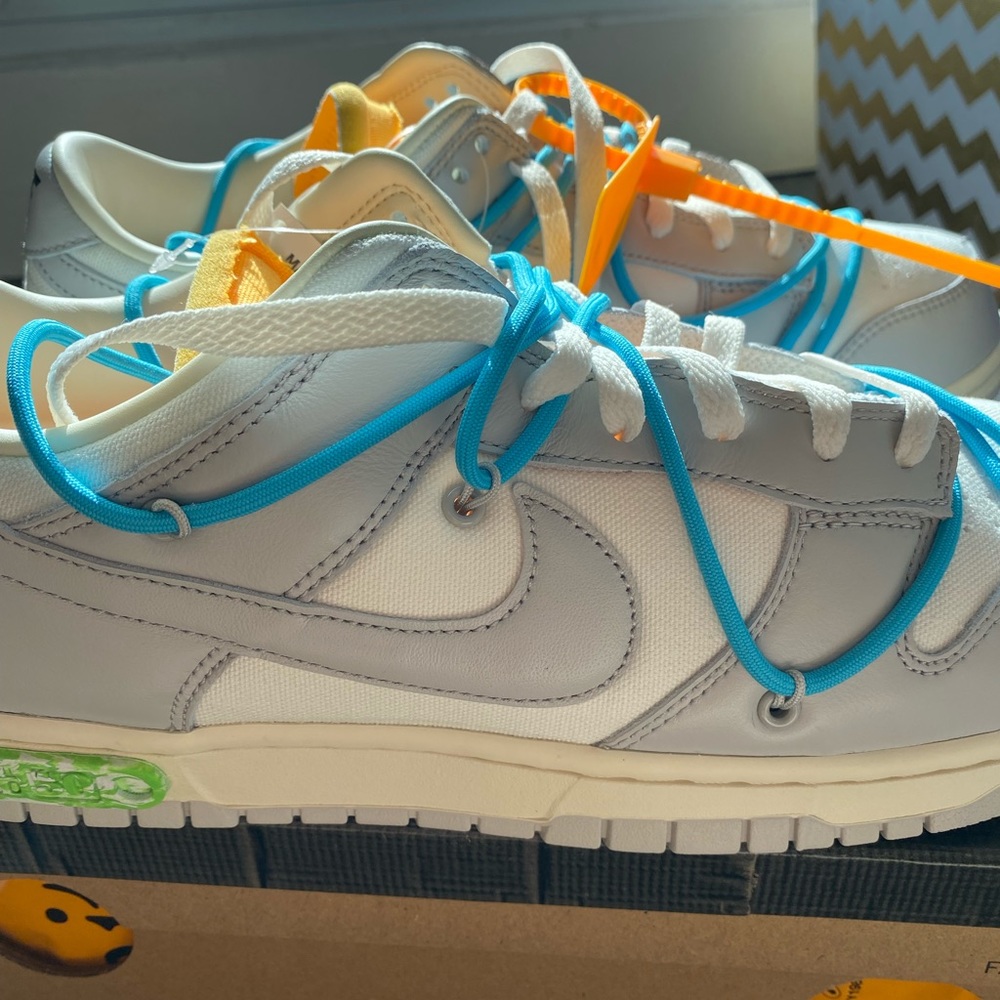 Nike low dunks off-white